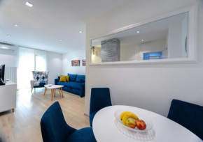 Гостиница Srecko Exclusive Apartment  Белград